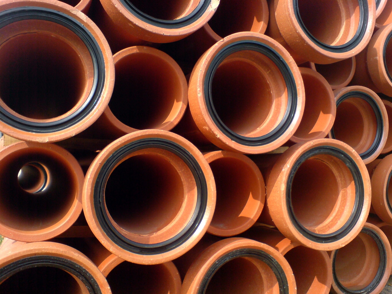 Best Pipe Material For Sewage And Wastewater Lines [Choose This!]
