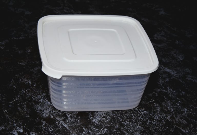 How To Get Stains Out Of Tupperware: 7 Easy DIY Methods