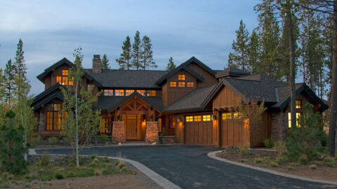 Double-Story, 4-Bedroom Luxury Lakehouse (Floor Plans)