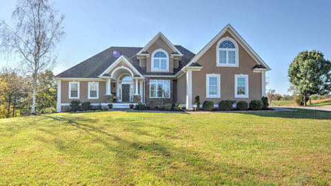 3-Bedroom The Barclay Home With Barrel-Vaulted Entrance (Floor Plans)
