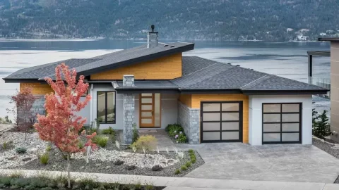 Single-Story, 3-Bedroom Modern Lake House with Lower Level Rec Room (Floor Plans)
